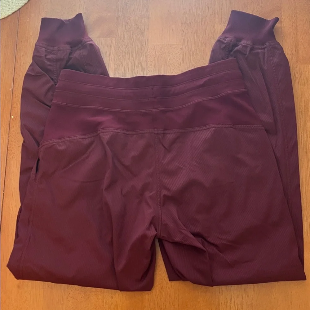 Lululemon Dance Studio Maroon Joggers 8 - Picture 10 of 14